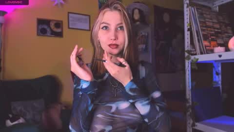 Nicole online show from October 15, 2:47 am