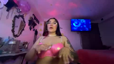 Nicole online show from April 26, 6:11 am