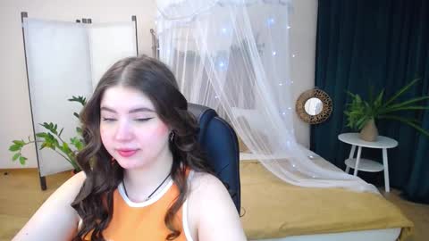 Snapshot of nicolefoxery chatting on January 17, 3:23 am nicolefoxery online show from January 17, 3:23 am