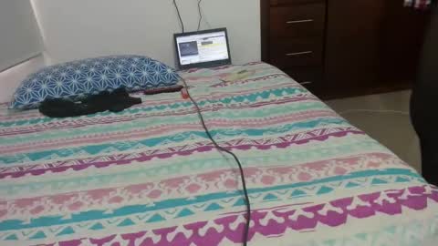 Nicolett online show from February 21, 6:04 pm