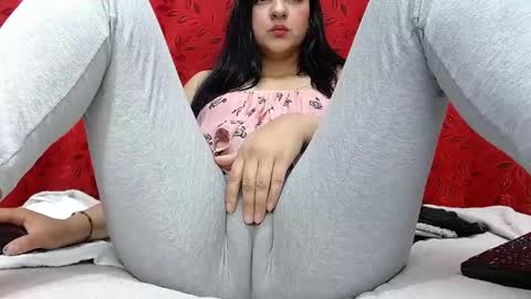 NICOLLE online show from October 29, 11:29 pm