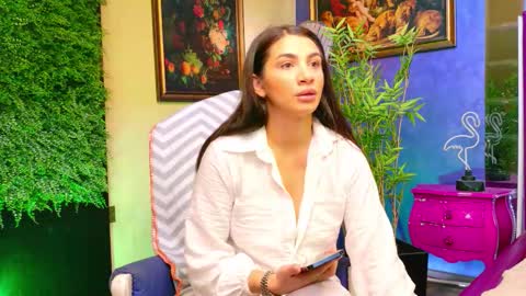 Nicolle online show from September 23, 10:13 am