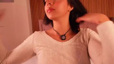 NicolRoss online show from November 17, 10:10 pm