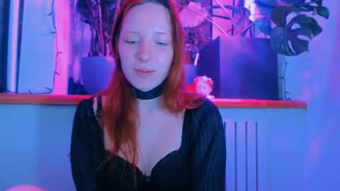 Snapshot of night_liliths chatting on December 23, 5:22 pm Lilitht online show from December 23, 5:22 pm
