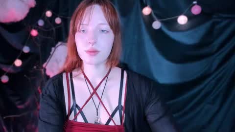 Snapshot of night_liliths chatting on January 30, 3:29 pm Lilitht online show from January 30, 3:29 pm