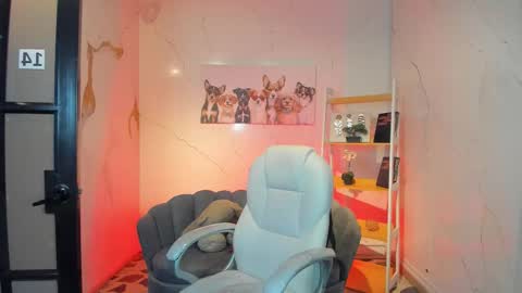 Anni online show from November 13, 9:14 pm