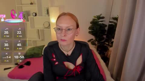 Nika online show from September 15, 1:30 pm