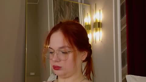 Nika online show from February 19, 4:01 am