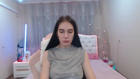 nikastarkk online show from November 9, 11:44 pm