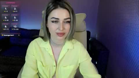 Snapshot of nikastill_ chatting on September 16, 7:16 am NikaStill online show from September 16, 7:16 am