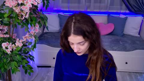 Snapshot of nikkabush chatting on October 16, 5:43 am Nikka online show from October 16, 5:43 am
