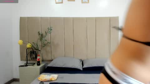 Nikkenyx online show from April 16, 3:18 am