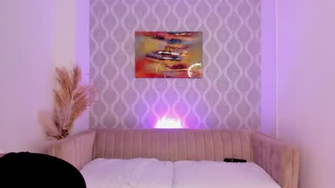 Nicole online show from June 14, 4:57 am