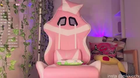 Online fr-mn 1 am NY time    online show from February 22, 1:23 pm