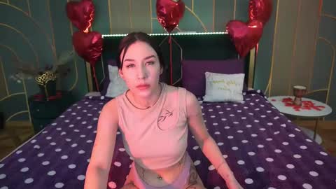Snapshot of nikkigoldx chatting on March 2, 1:53 pm Nikki online show from March 2, 1:53 pm