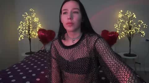 Snapshot of nikkigoldx chatting on March 12, 2:34 pm Nikki online show from March 12, 2:34 pm
