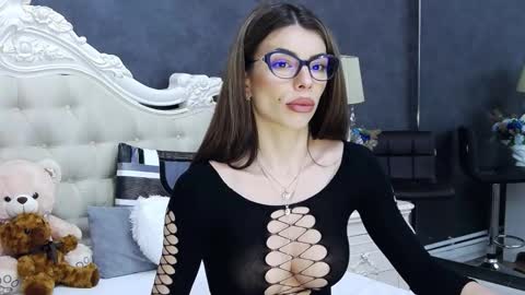 Nikky online show from February 11, 11:01 am