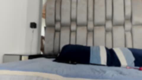     online show from October 24, 1:18 pm