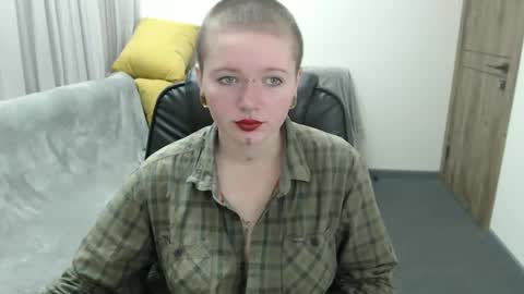 Snapshot of nikkysnow chatting on September 26, 8:12 am nikkysnow online show from September 26, 8:12 am