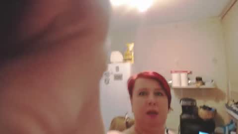 Snapshot of nikolettared chatting on December 29, 4:19 pm Nikoletta online show from December 29, 4:19 pm