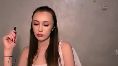 nikonara_ online show from January 12, 7:41 pm