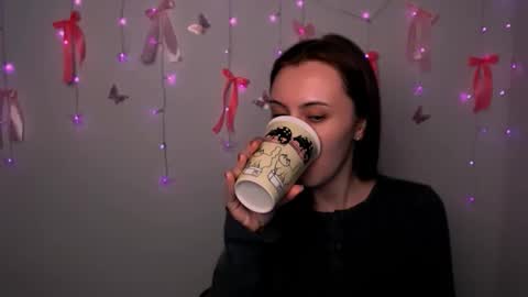 nikonara_ online show from March 6, 4:35 pm