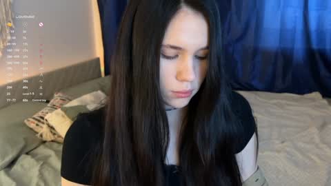 Snapshot of nimfaheart chatting on December 28, 11:09 am Jennet online show from December 28, 11:09 am