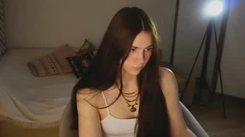 Jennet online show from July 14, 7:29 pm
