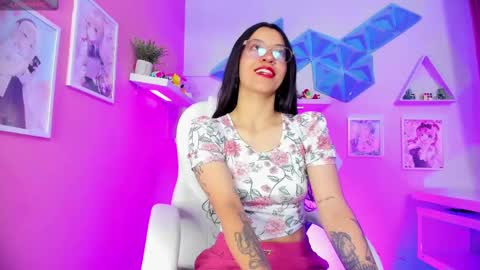 Nina online show from January 23, 8:13 pm