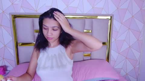 Nina Carther online show from June 18, 11:04 am