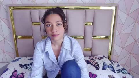Nina Carther online show from July 28, 3:21 pm