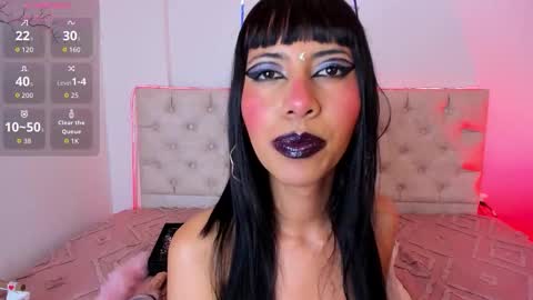 Nina Fox  online show from January 8, 1:59 pm