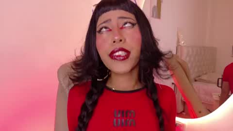 Nina Fox  online show from July 17, 12:04 am