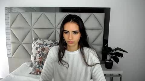 Snapshot of nina_pons chatting on February 5, 9:07 pm Nina online show from February 5, 9:07 pm