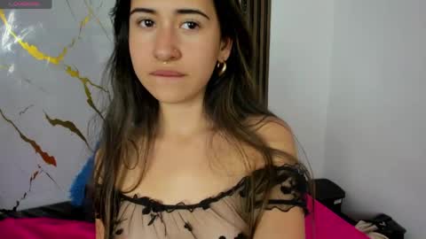 Nina online show from April 10, 10:05 pm