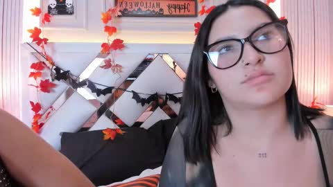 Nina online show from October 23, 6:19 am