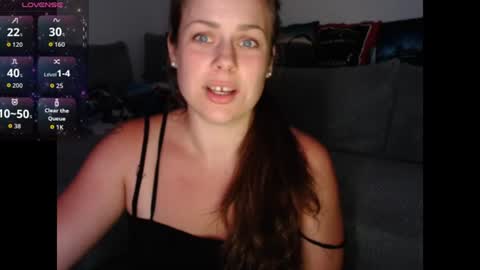 NinaBlue online show from July 19, 12:35 am
