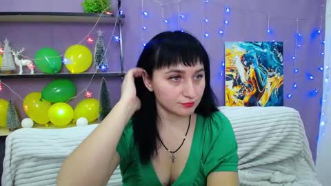 Snapshot of ninaflawlees chatting on January 13, 7:10 pm ninaflawlees online show from January 13, 7:10 pm