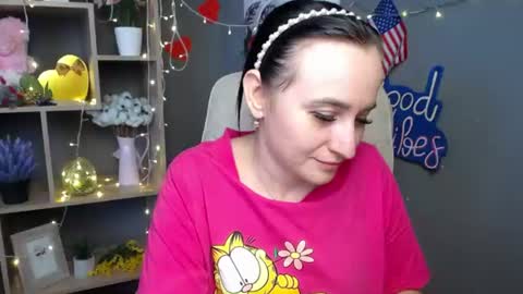 ninaflawlees online show from July 7, 6:47 am