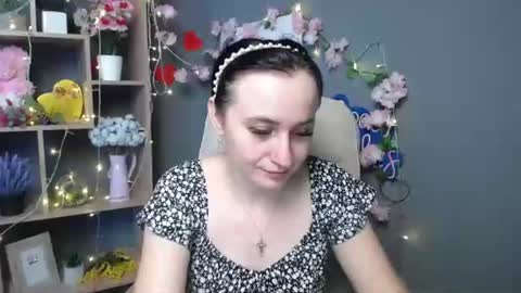 ninaflawlees online show from July 3, 7:58 am