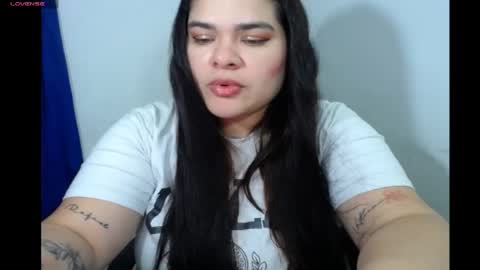 NinaFuentes online show from May 22, 4:21 am
