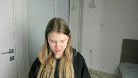Snapshot of ninarihh chatting on February 27, 2:54 pm ninarihh online show from February 27, 2:54 pm