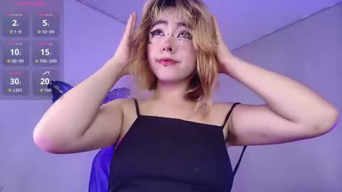 Nina online show from January 13, 2:43 pm