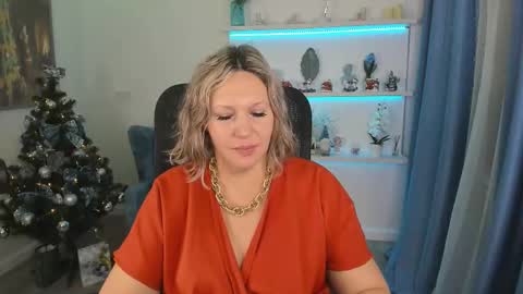 ninastarle online show from December 14, 4:40 am