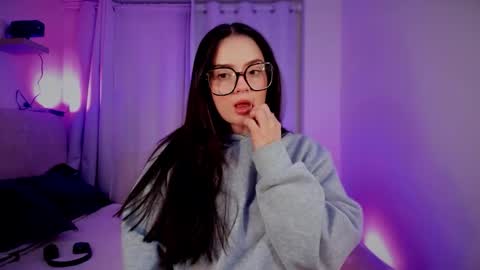 ninavolkov online show from October 15, 10:34 pm