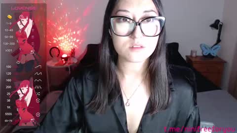 Ninimoon online show from September 11, 5:08 am