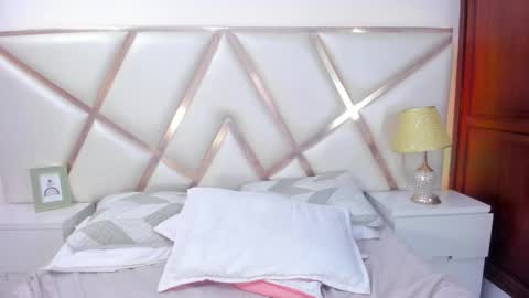 Ninna  online show from March 8, 12:42 am