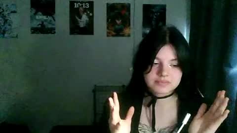 Alice online show from April 25, 3:20 am