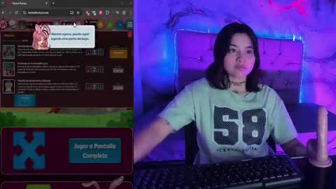 Snapshot of nixielee__ chatting on October 14, 7:49 pm Nixie online show from October 14, 7:49 pm