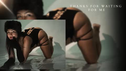 Noa online show from December 16, 2:39 am